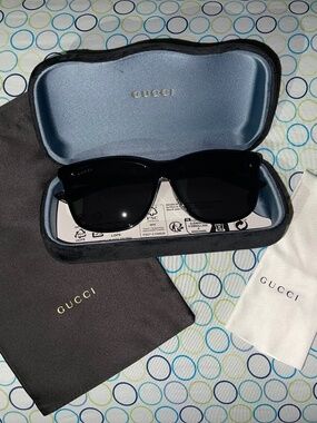 Gucci Sunglasses Unisex Authentic